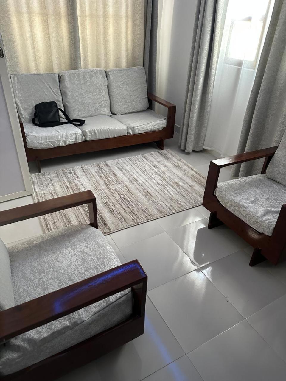 Kkj House Holiday home *